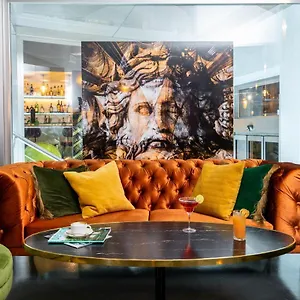 מלון Leonardo Boutique Termini, רומא
